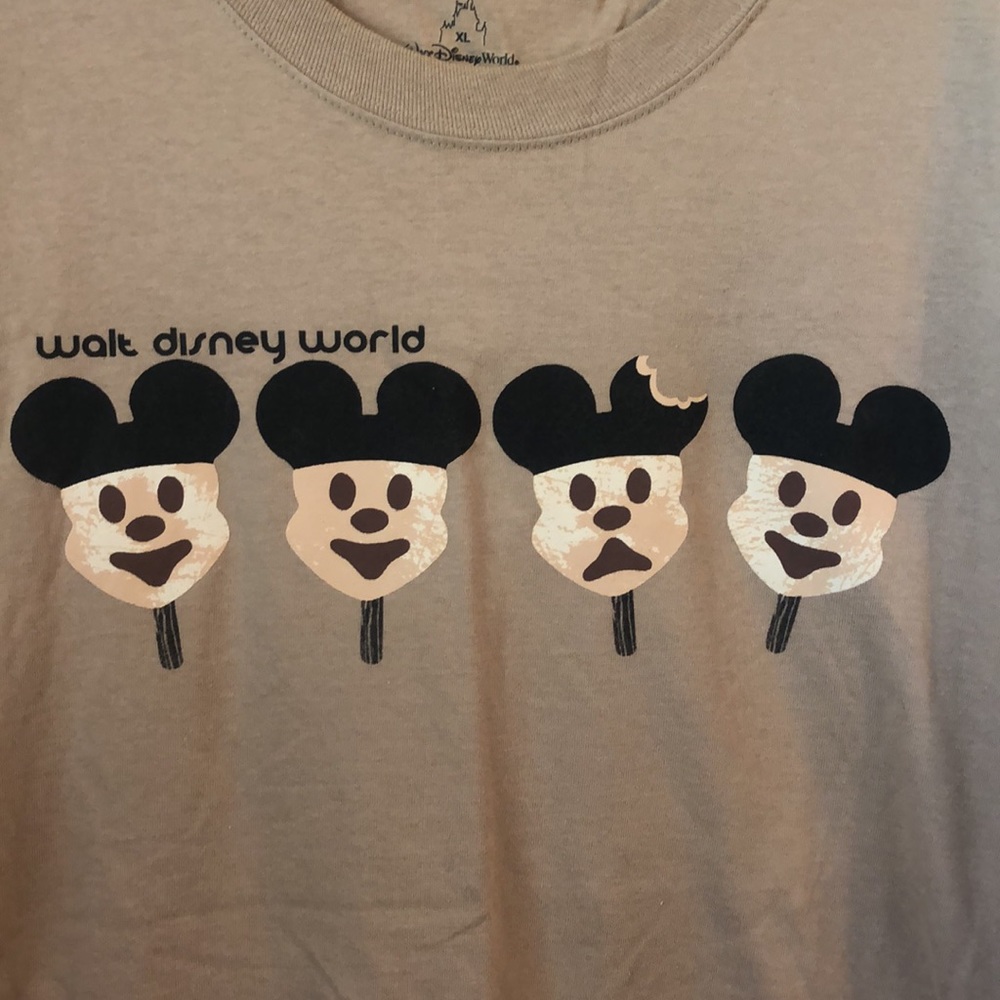 Men’s Walt Disney shirt size XL - Picture 2 of 3